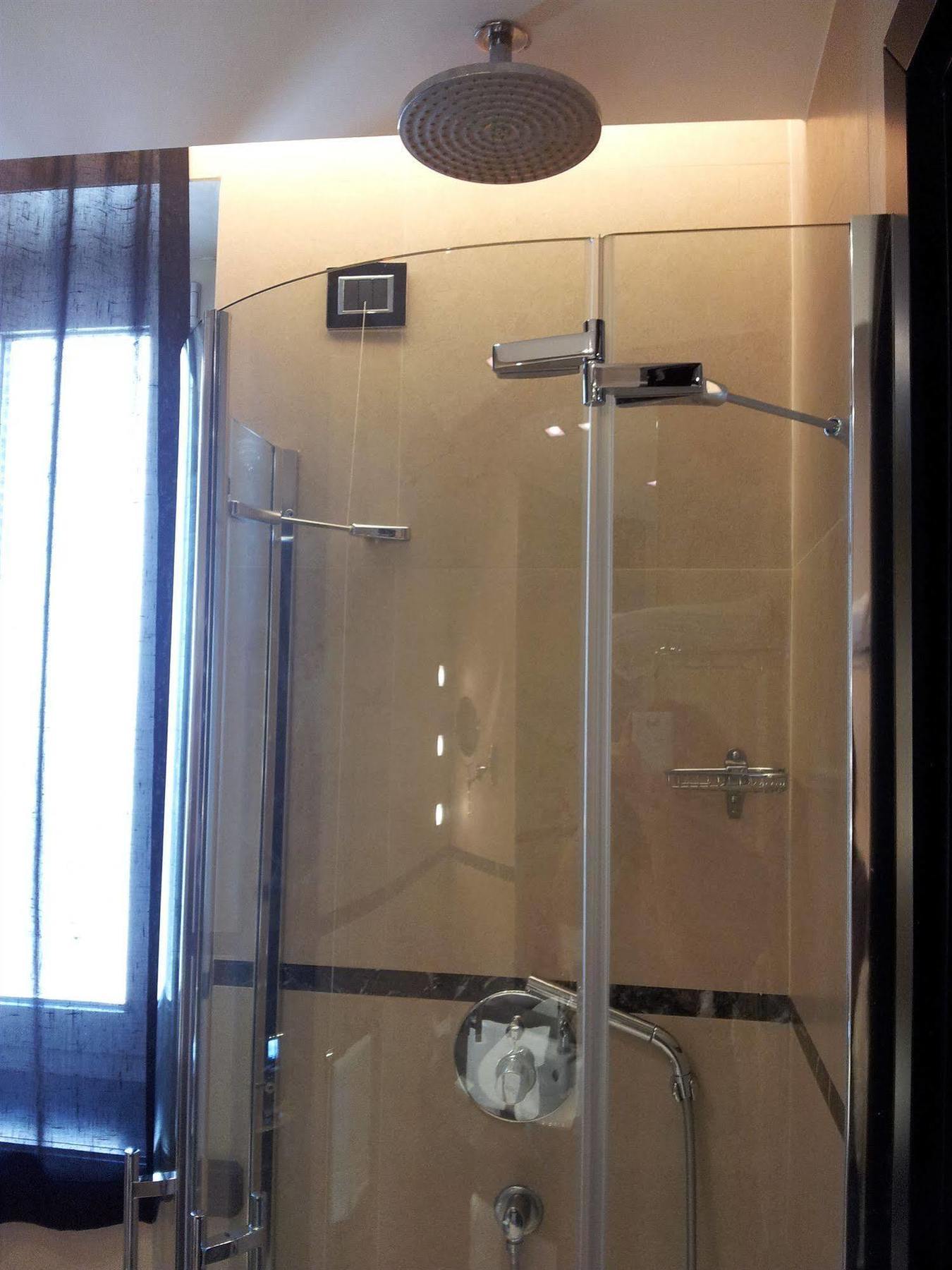 Hotel Excelsior La Maddalena  Bagian luar foto